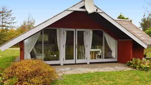 House | Exterior - 5 Person Holiday Home in Ulfborg (Ulfborg)