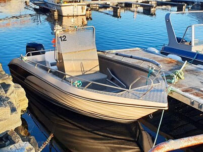 6 Person Holiday Home in Oksvoll