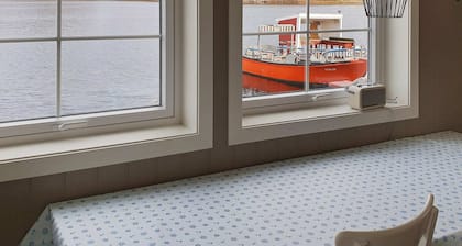 6 Person Holiday Home in Oksvoll