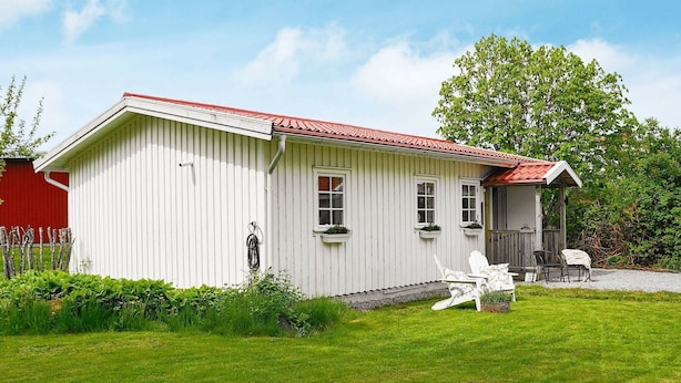 House | Exterior - 4 Person Holiday Home in Ellös (Ellos)
