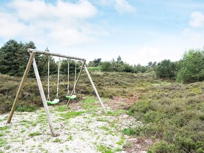 Children's area - 6 Person Holiday Home in Romo (Rømø)