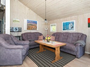 House | Living room | DVD player, MP3 dock - Exotic Holiday Home in Nørre Nebel With Sauna (Norre Nebel)