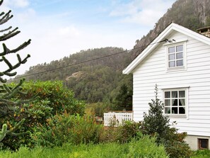 House | Exterior - Holiday Home in Masfjordnes (Masfjorden)
