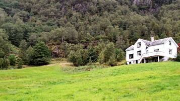 House | Exterior