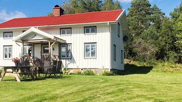 House | Exterior