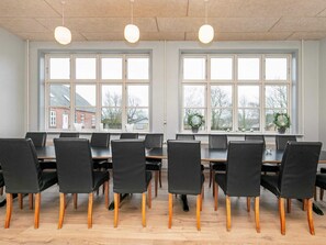 House | Meeting facility