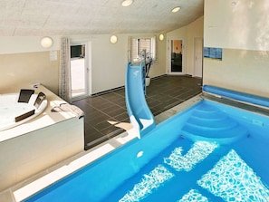 Hus | Pool | Indendørs pool, udendørs pool