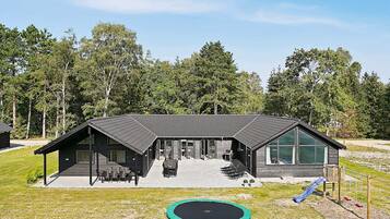 House | Bahagian luar