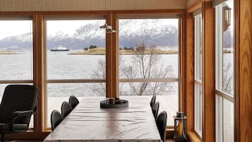House | Dining