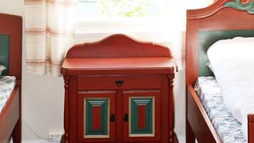 2 bedrooms, individually furnished