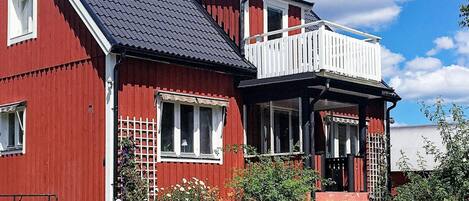 House | Exterior