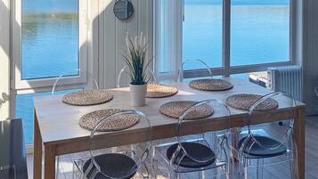 House | Dining