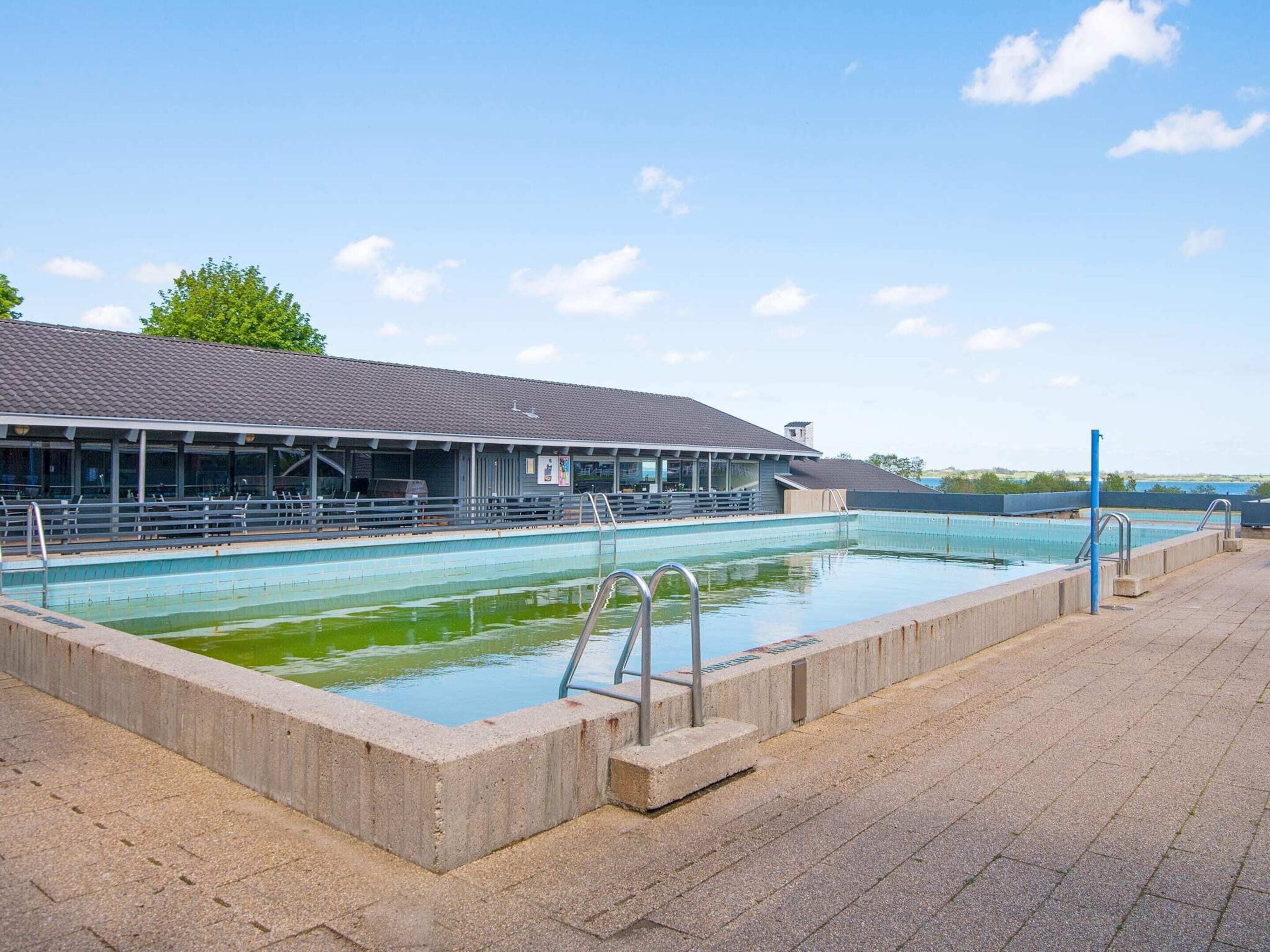 Casa | Piscina | Una piscina al aire libre