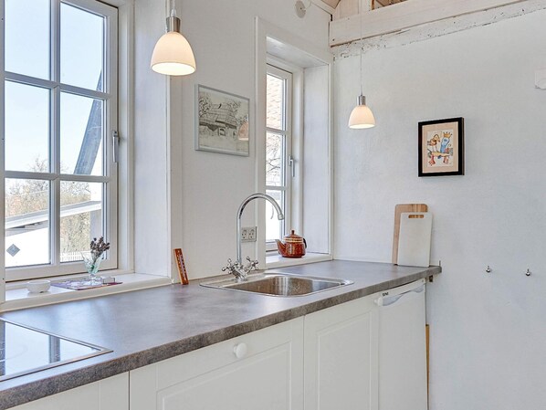 Interior - Vintage Holiday Home in Svaneke near Small Harbor (Svaneke)