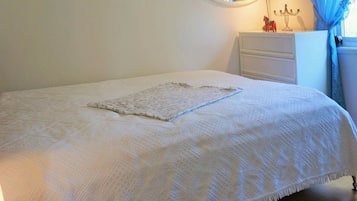 2 bedrooms