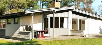 Spacious Holiday Home in Gørlev near Beach