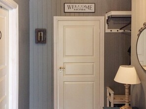 Interior - 4 Star Holiday Home in Hovag (Lillesand)
