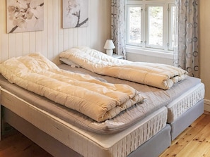 House | 3 bedrooms, individually furnished, iron/ironing board - 4 Star Holiday Home in Hovag (Lillesand)