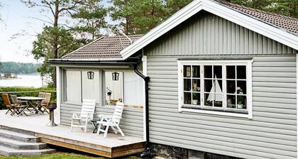 5 Person Holiday Home in Vikbolandet