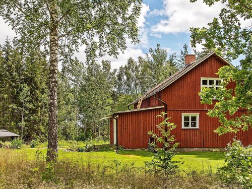 6 Person Holiday Home in Årjäng