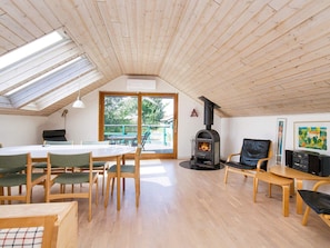 House | Dining