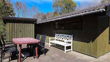 House | Outdoor dining