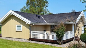Exterior - Boutique Holiday Home in Tranekær Not Far From the Coast (Tranekaer)