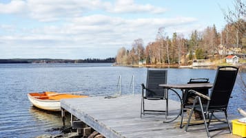 House | Outdoor dining