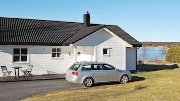 Pysäköinti
