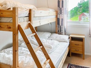 Talo | 5 makuuhuonetta, yksilöllisesti kalustettu