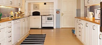 6 Person Holiday Home in Stockaryd