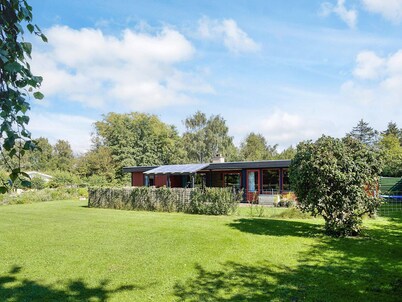 6 Person Holiday Home in Store Fuglede