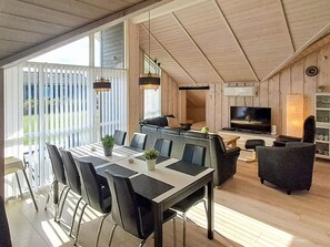 House | Interior - Luxury Lakeside Retreat - By Traum Ferienwohnungen (Ansager)