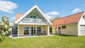House | Exterior