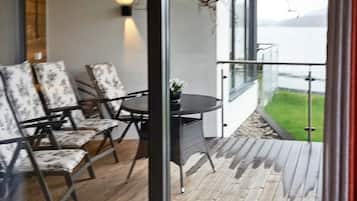 Apartment | Lake view