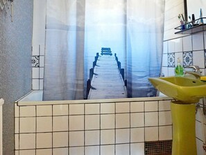 Shower - 4 Person Holiday Home in Grisslehamn (Grisslehamn)
