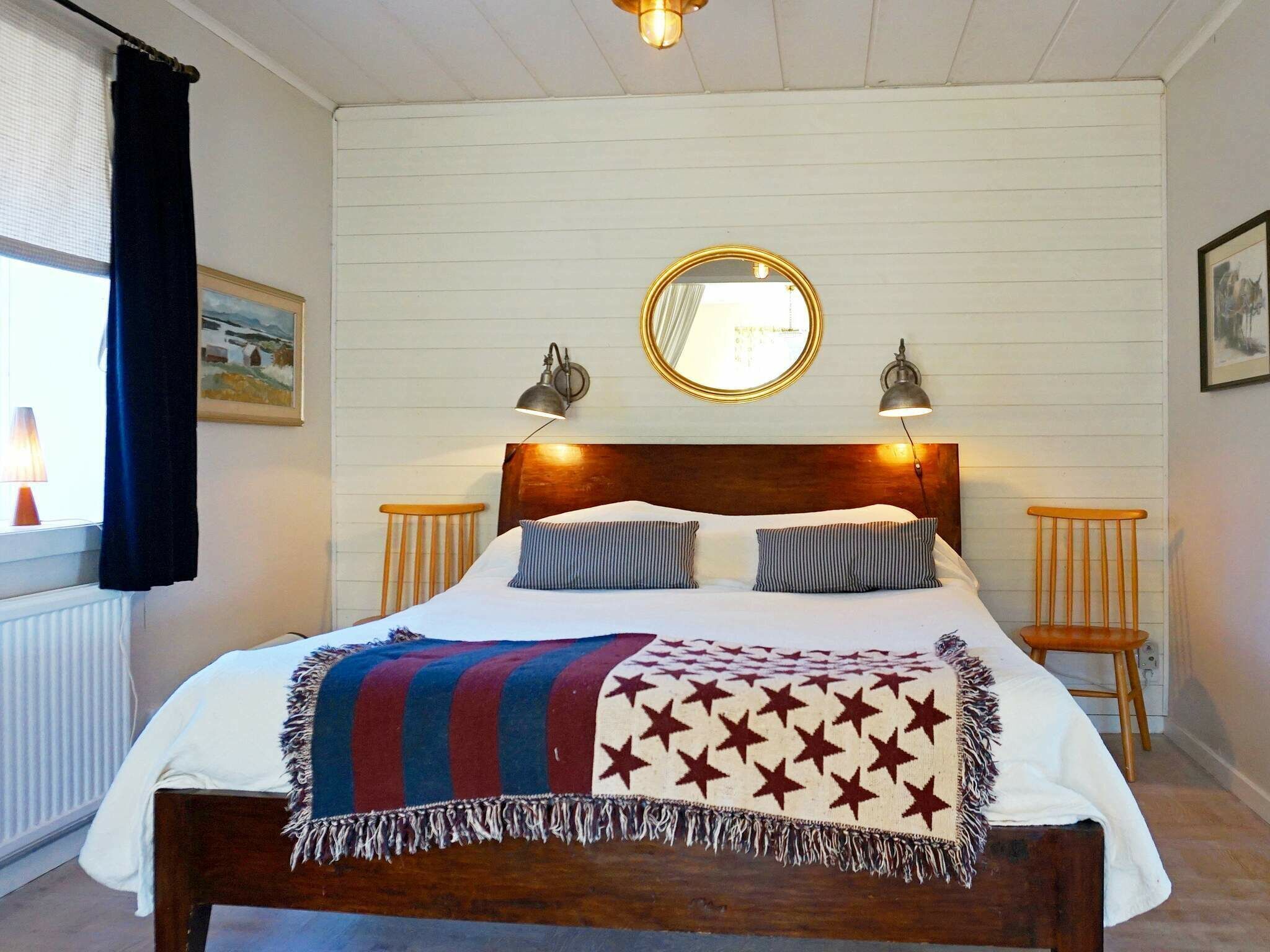 2 bedrooms