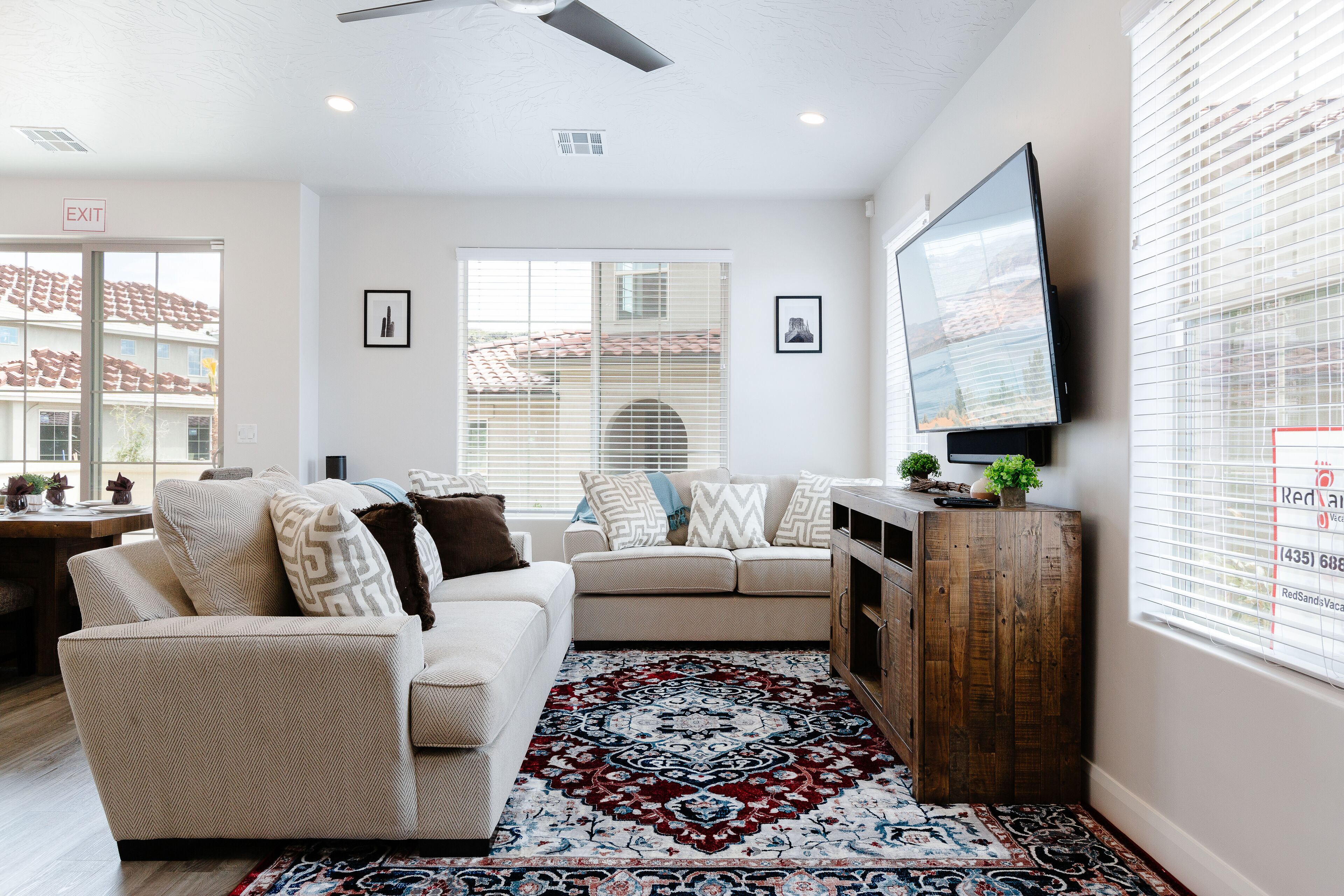 Escondido 1126 sleeps 13 guests 3 bedrooms Xbox one