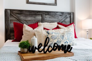 3 bedrooms, free WiFi, bed sheets