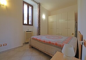 Apartment, 2 Bedrooms | 2 bedrooms, bed sheets - Balbo 01 (La Maddalena)