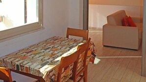In-room dining - Vento di Spargi (La Maddalena)