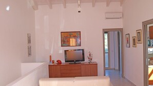 Interior - Vento di Spargi (La Maddalena)