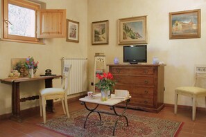 Interior - Oro Fine Studio in quiet Residence with Garden and Rooftop (Florence)