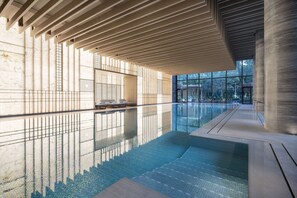 Indoor pool, open 6:30 AM to 10:00 PM, pool loungers - Park Hyatt Suzhou (Suzhou)