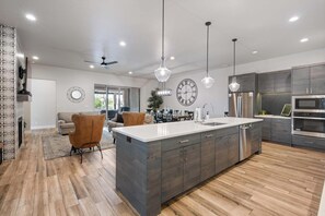 Interior - Arcadia 22 | Poolside Location * 2 Living Rooms * Sleeps 18 * Fireplace (Santa Clara)