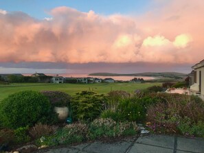 Property grounds - Ocean, Golf course and Mountain Views.Walk 3/4mi to the beach (Bodega Bay)