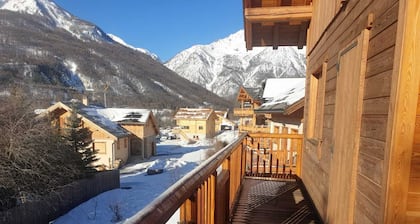 Serre chevalier, magnifique Chalet de montagne