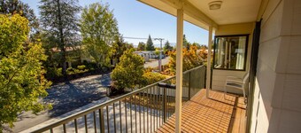 Tekapo Views · Tekapo Views, Twizel - FREE WIFI