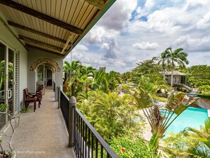 RM6 - Classic Companion Pool View | Balcony view - Almond Tree Hotel Resort (Corozal)