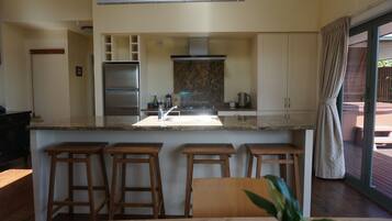 微波爐、廚房用具/餐具/器皿